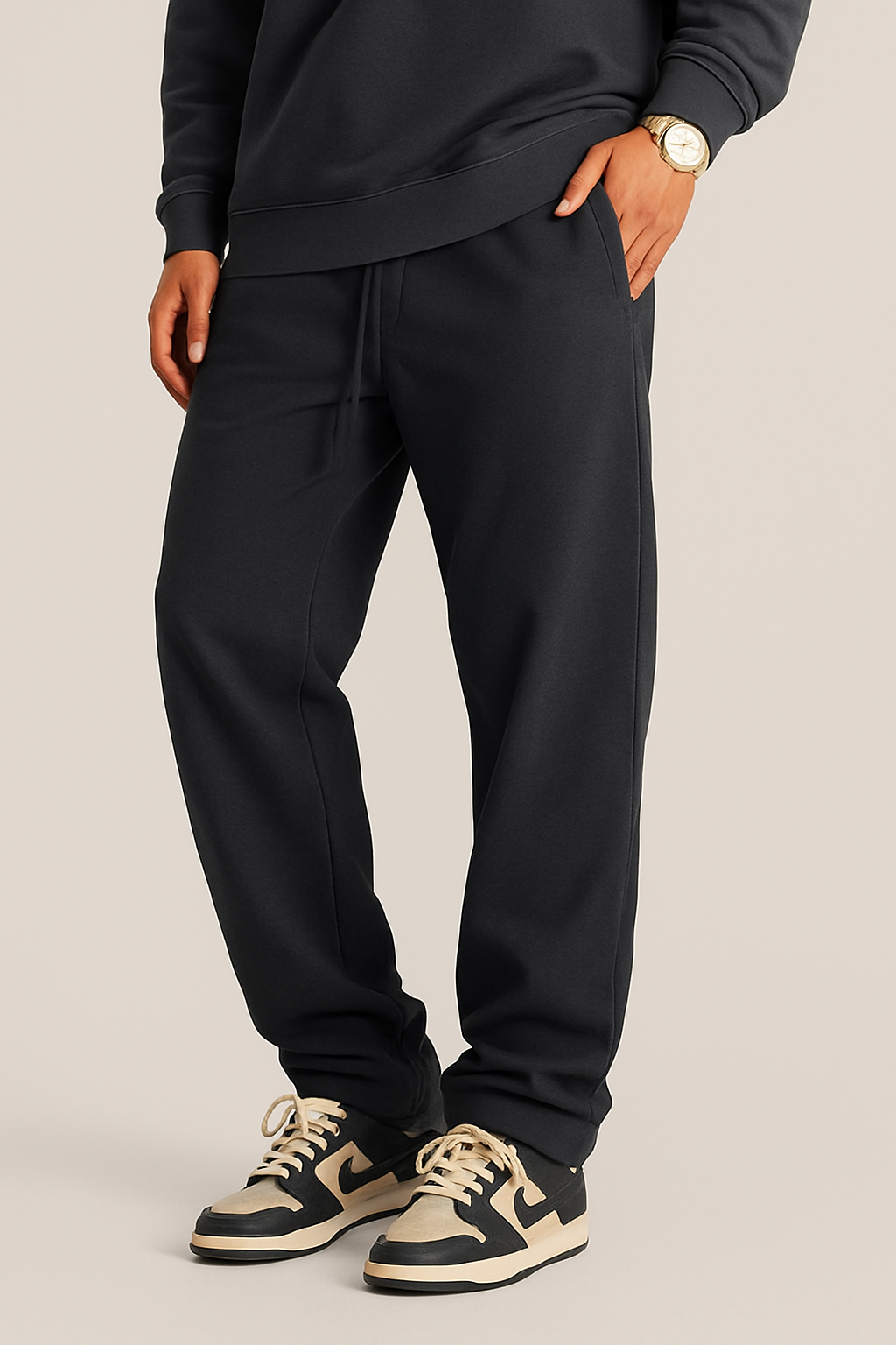 GREY SWEATPANTS