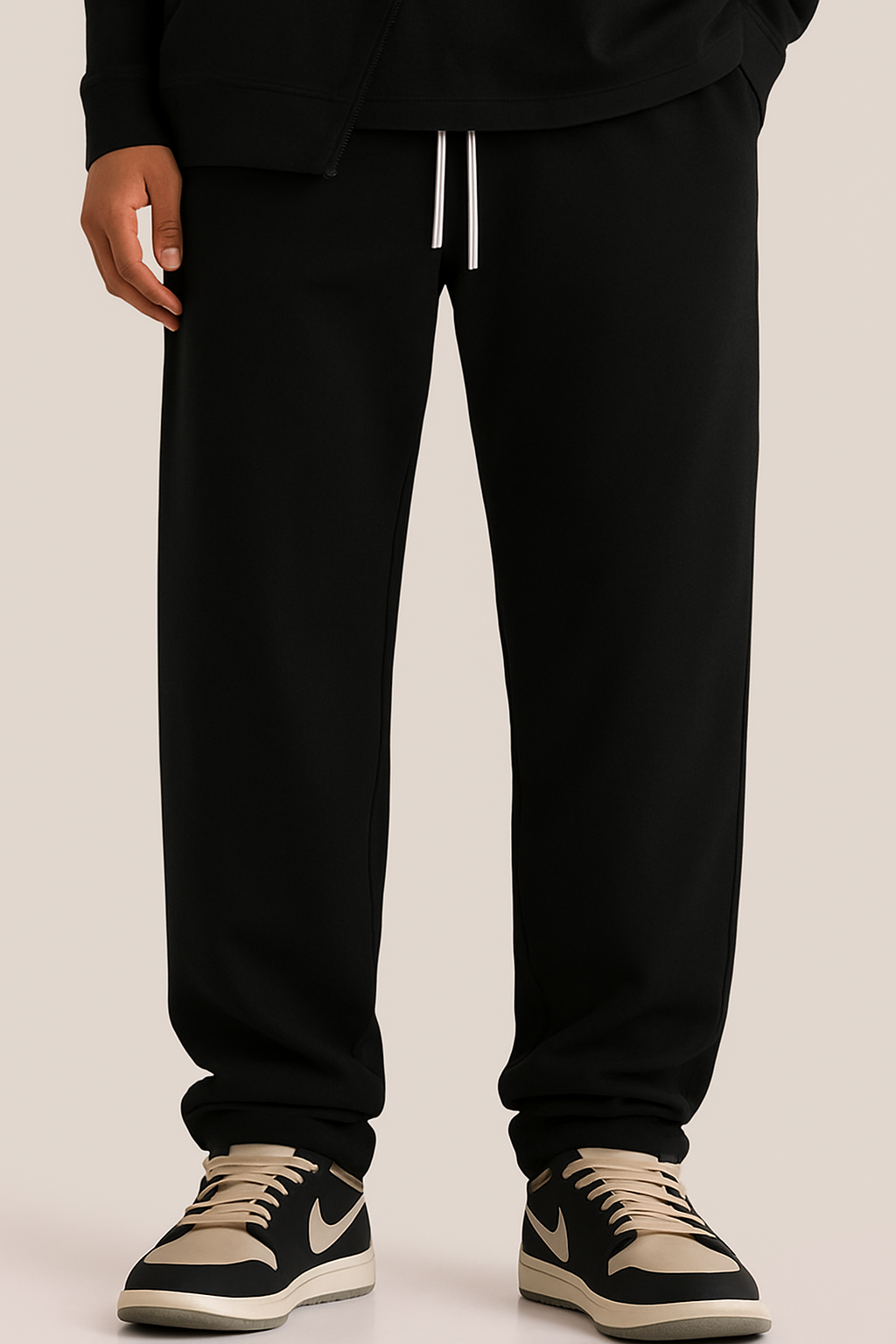 BLACK SWEATPANTS
