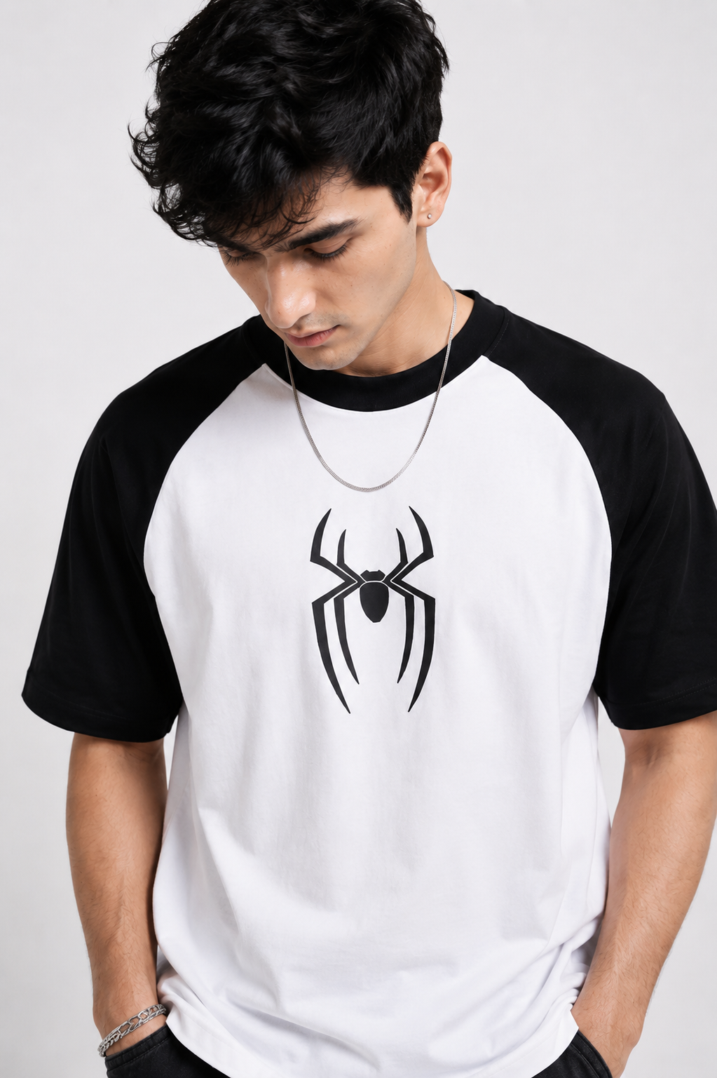 Spider Raglan Oversized T-Shirt